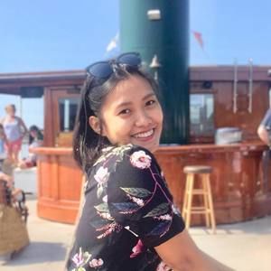 Meet your Posher, Kaye